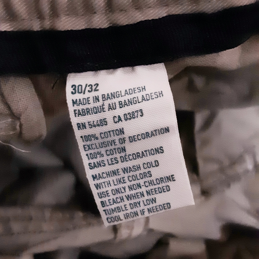 đź–¤American Eagle Outfitters Khaki Pants - Picture 9 of 9